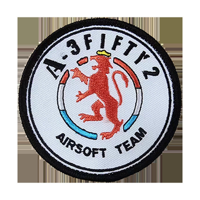 Özel Demir Üzerine Logo nakış Patch Uyumlu Padding ile Nakliye Kutusu